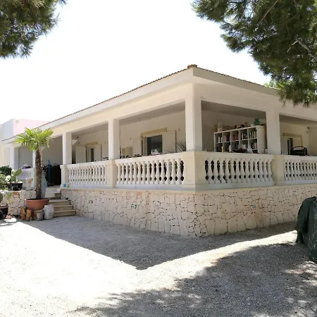 Alojamento de Acomodação e Pequeno-almoço House Salento 3*