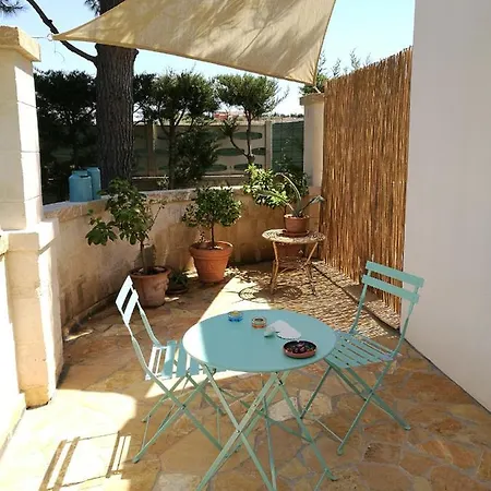 Alojamento de Acomodação e Pequeno-almoço House Salento 3*